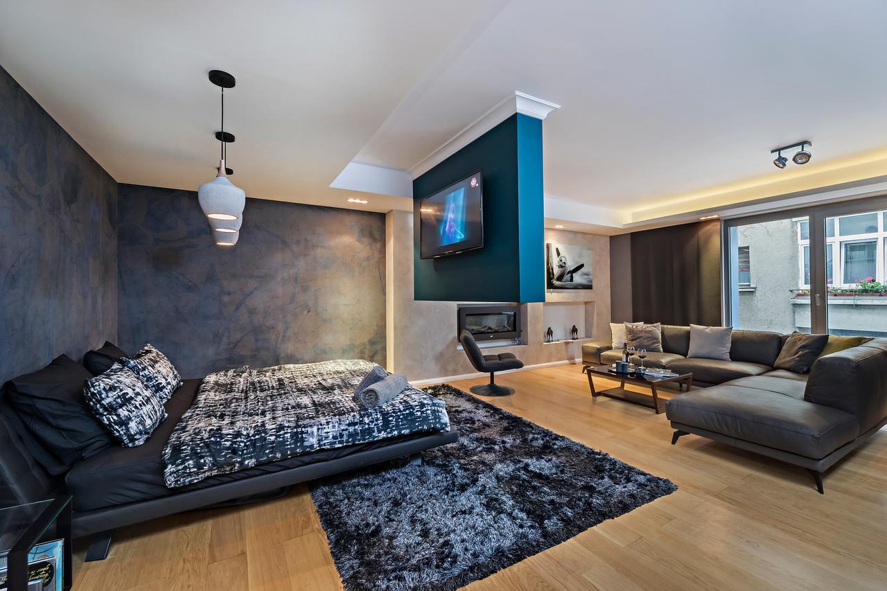 Vernescu Luxury Residence By Bucharest Apartments Deluxe Bukares Bagian luar foto